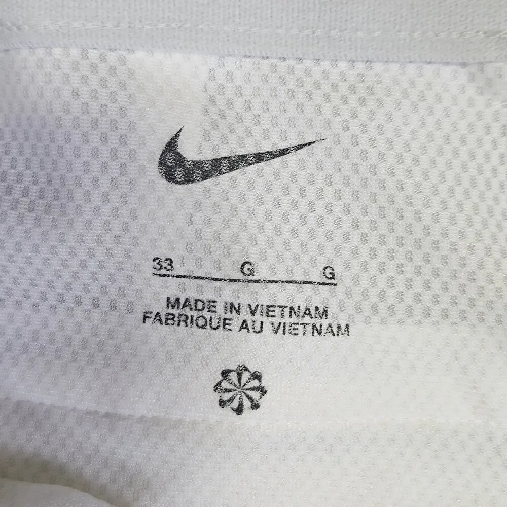 Nike Golf Victory Shorts Mens 33 M White Resortwear Stretch Performance FZ7637